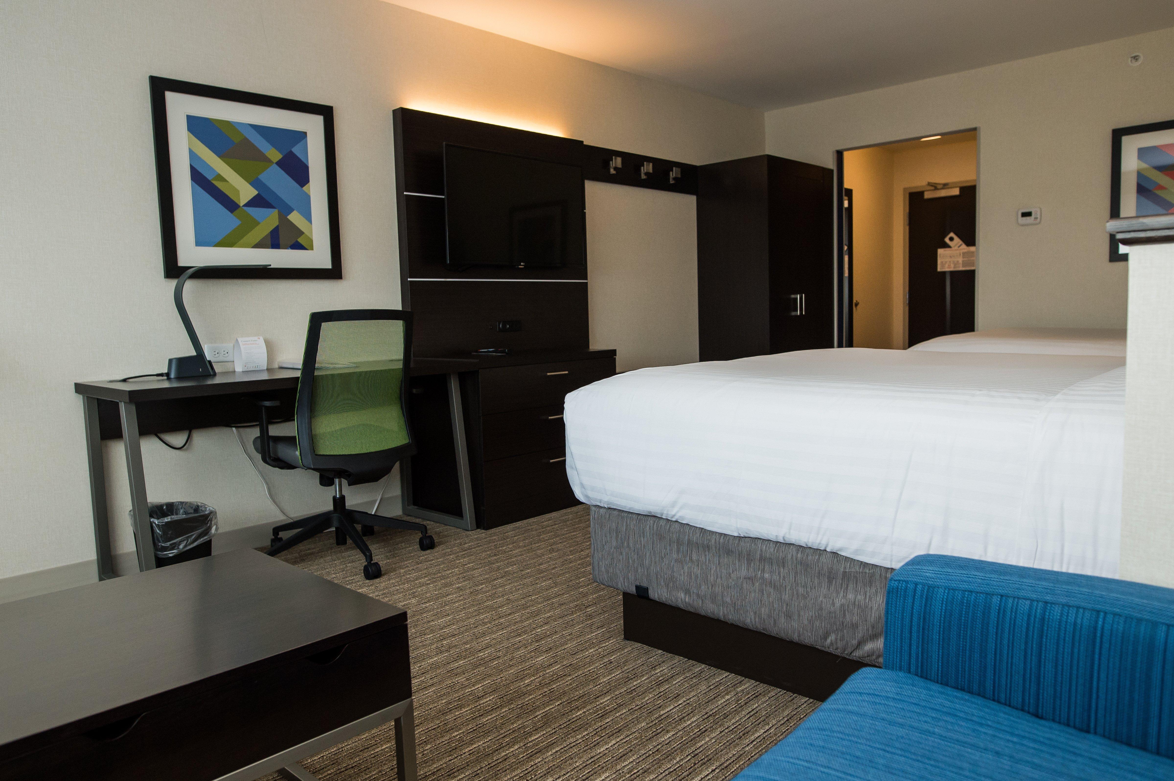 Holiday Inn Express & Suites - Marietta By Ihg Exterior photo