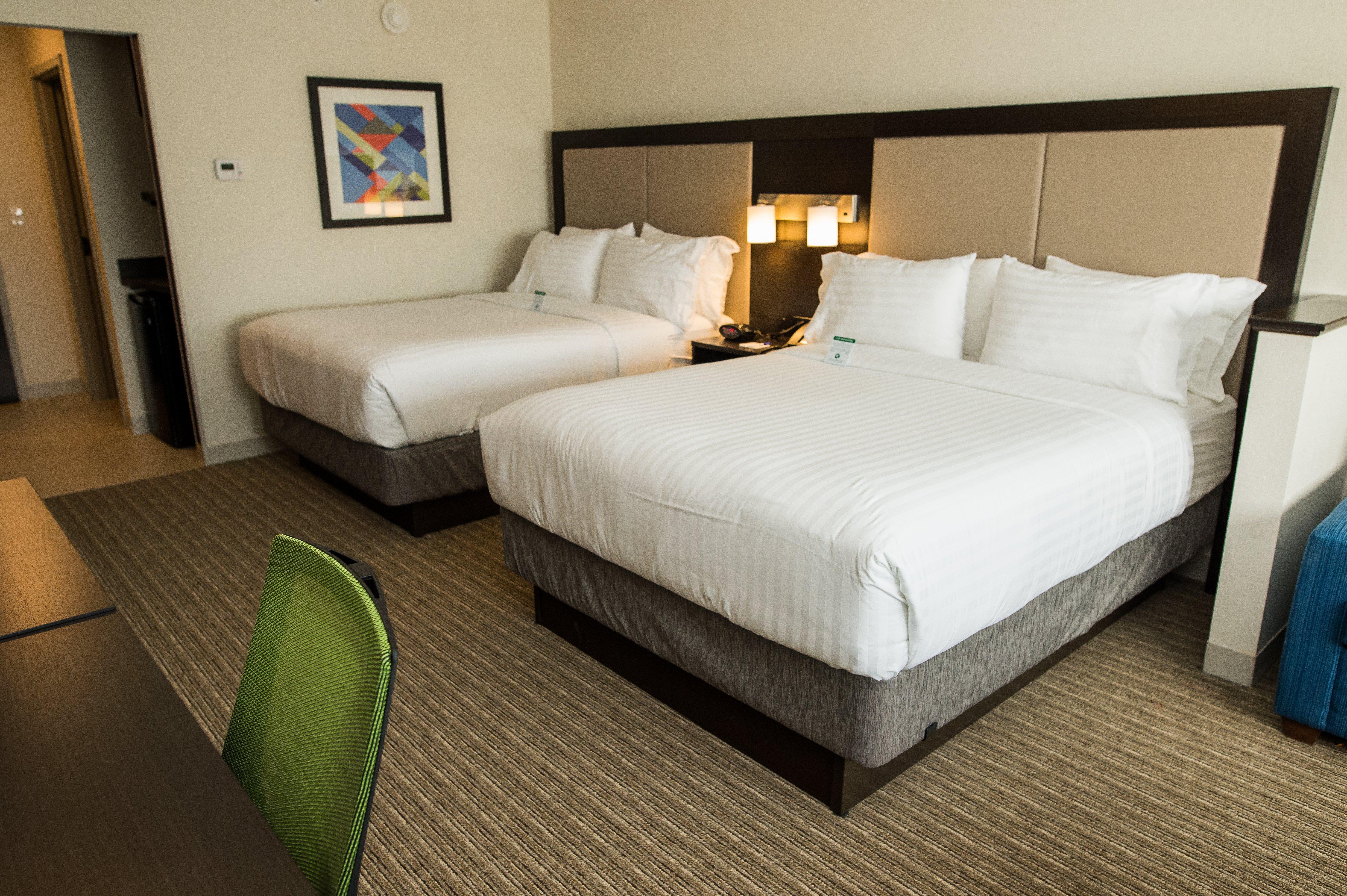 Holiday Inn Express & Suites - Marietta By Ihg Exterior photo