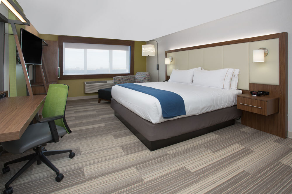 Holiday Inn Express & Suites - Marietta By Ihg Exterior photo